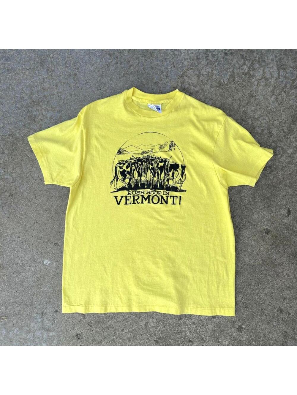 Yellow Hanes 'Rush Hour in Vermont!' Graphic T-Shirt 100% Cotton